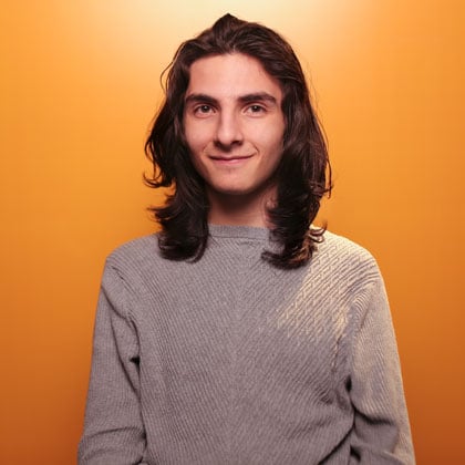 aleksandr chobanyan - Creative Writing with Columbia University