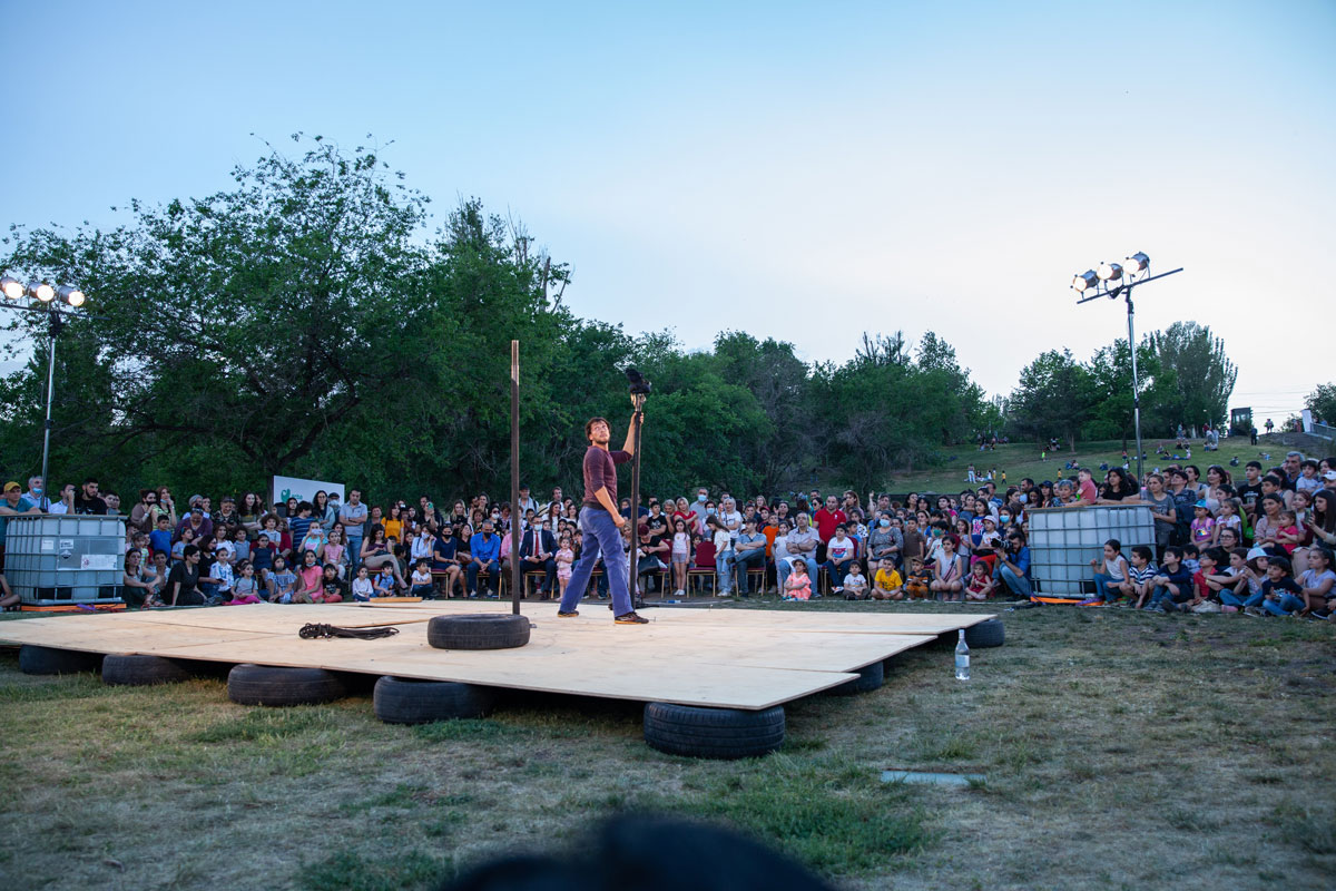 copy of img 0983 - Tumanyan Park in Full Bloom