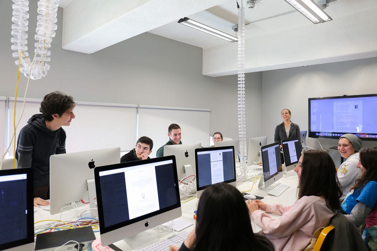 Literature Without Limits: The University of Columbia Lab that Connects Armenia to New York 1 12 - Literature Without Limits: The University of Columbia Lab that Connects Armenia to New York